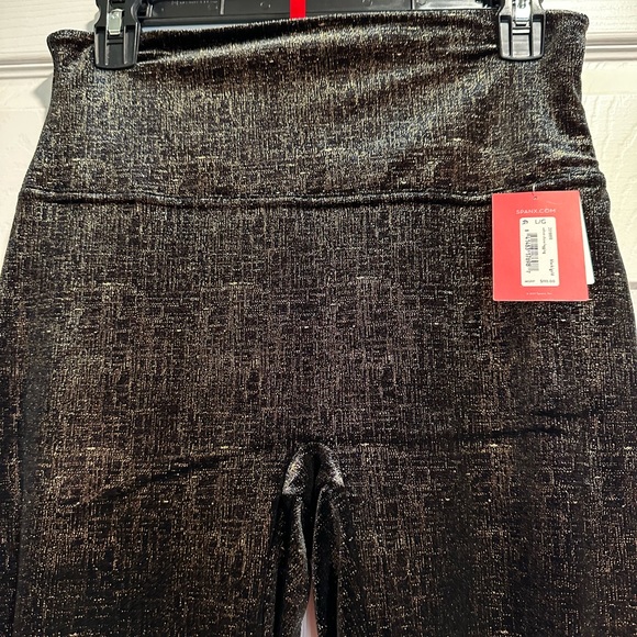 NWT Spanx Velvet Shine Legging - Picture 3 of 3